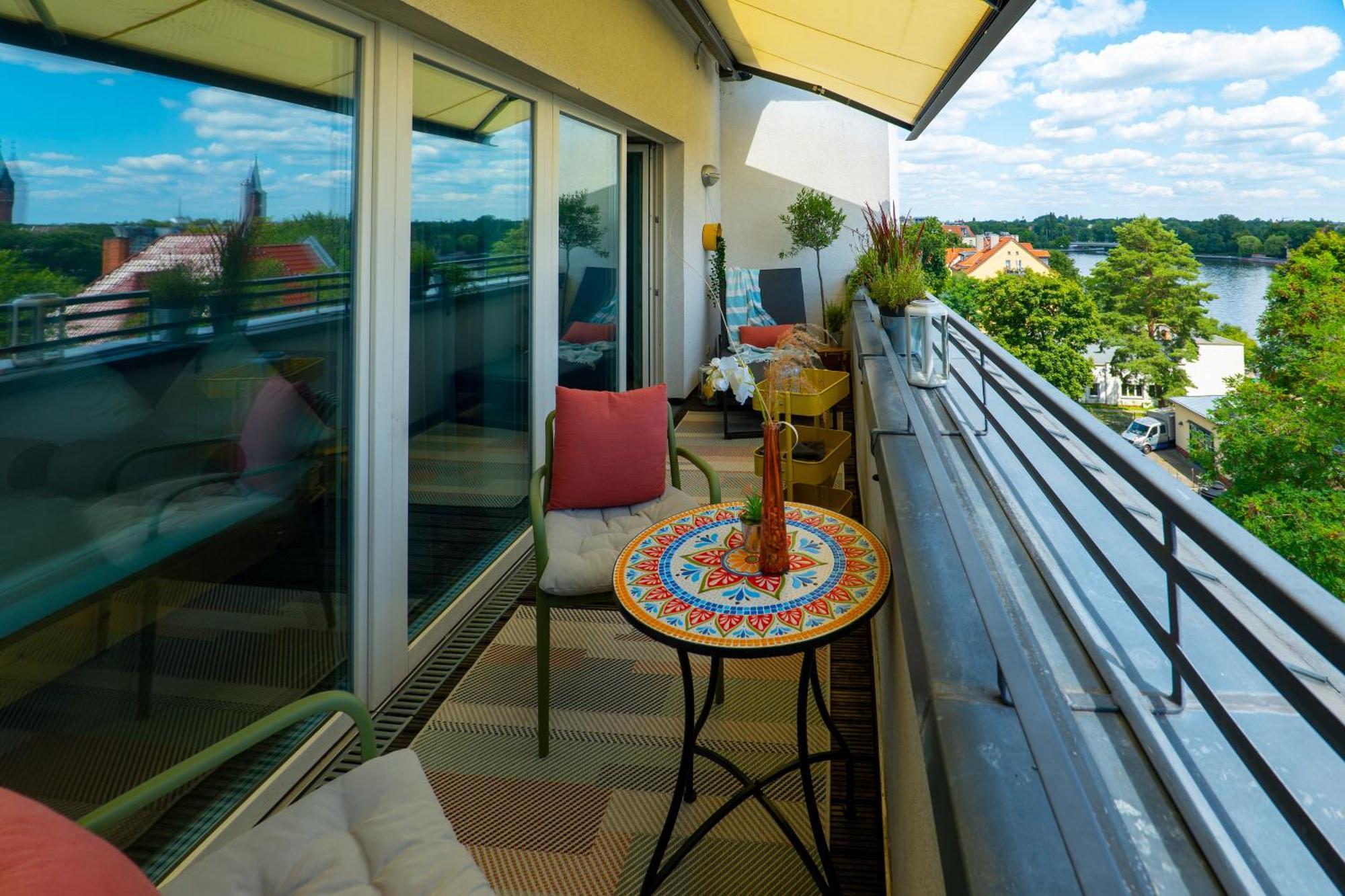 Exklusives Berliner 3 Loft Auf 92m² - In Urbaner Historischer Koepenicker Stadtvilla Appartement *