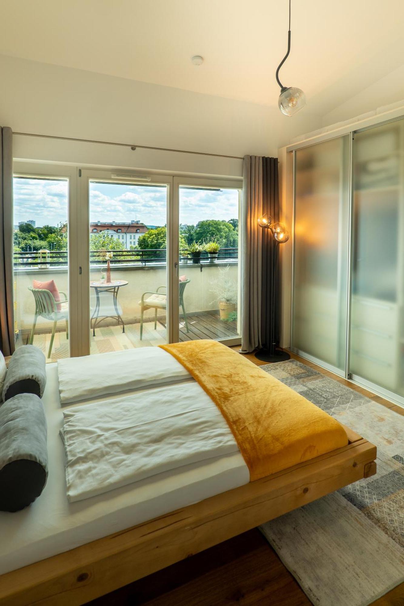 Exklusives Berliner 3 Loft Auf 92m² - In Urbaner Historischer Koepenicker Stadtvilla Apartment Berlin
